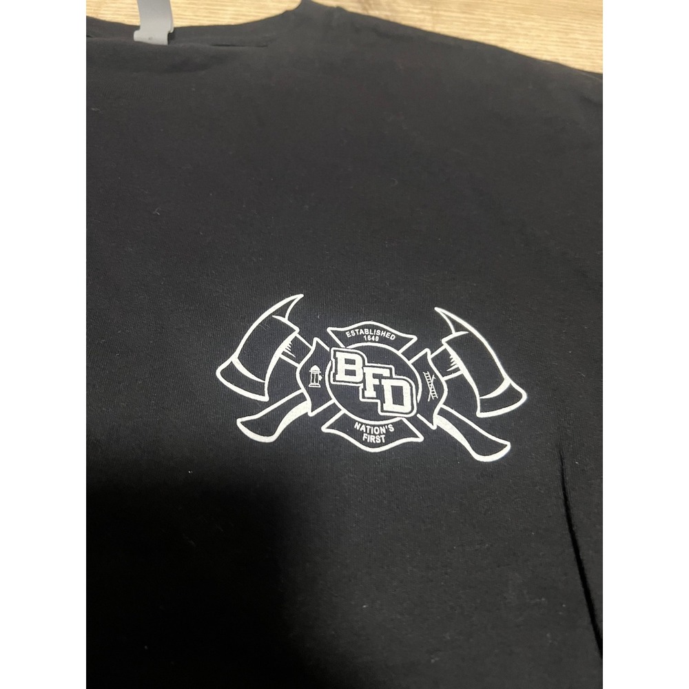 Boston Fire Department BFD T-Shirt Mens XXL Black Skyline Graphic Tee NWOT - Picture 2 of 7